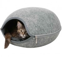 Luna Igloo Blanket 40x24x46cm cat bed